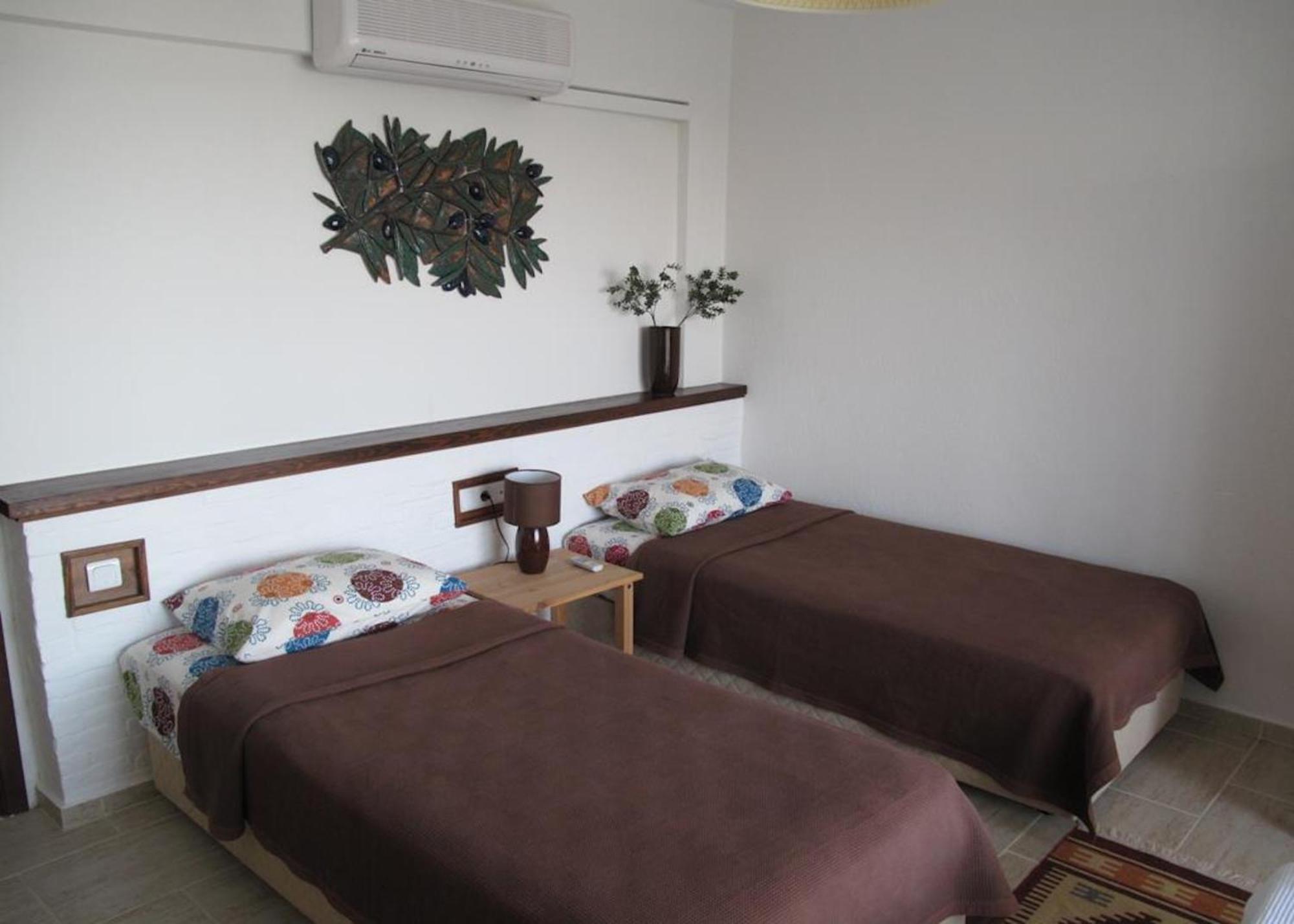 Nergis Hotel Karaburun  Eksteriør billede
