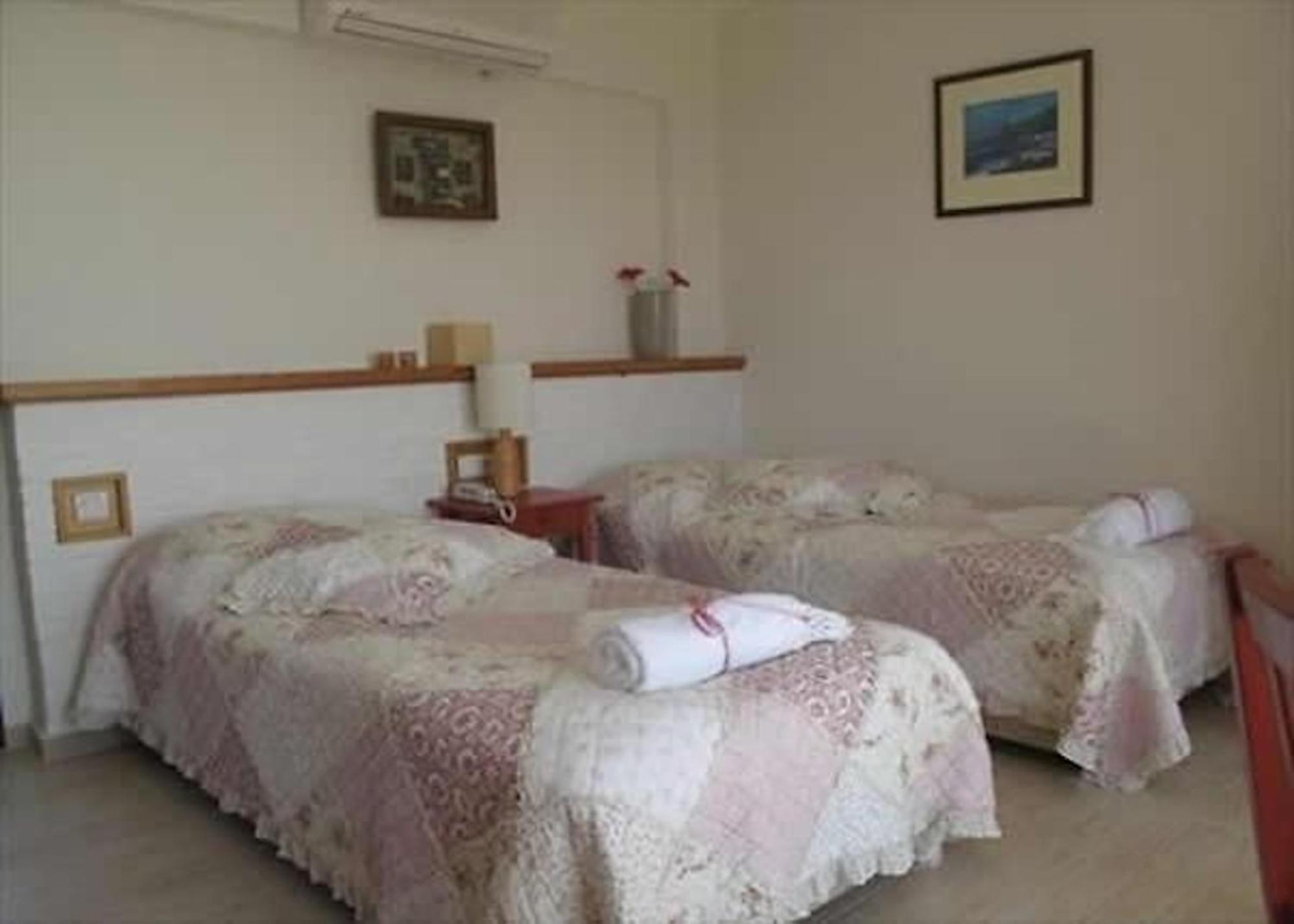 Nergis Hotel Karaburun  Eksteriør billede