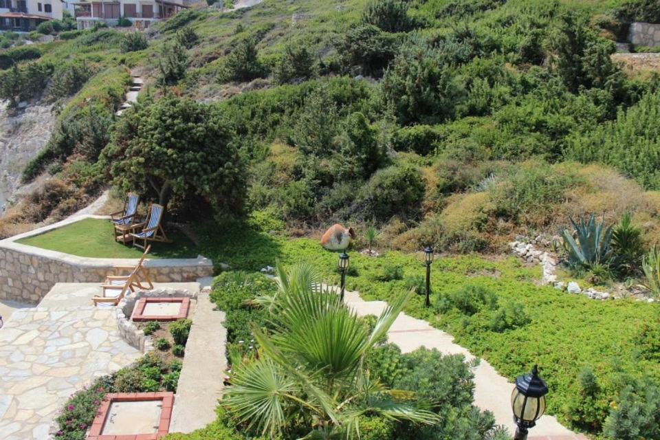 Nergis Hotel Karaburun  Eksteriør billede