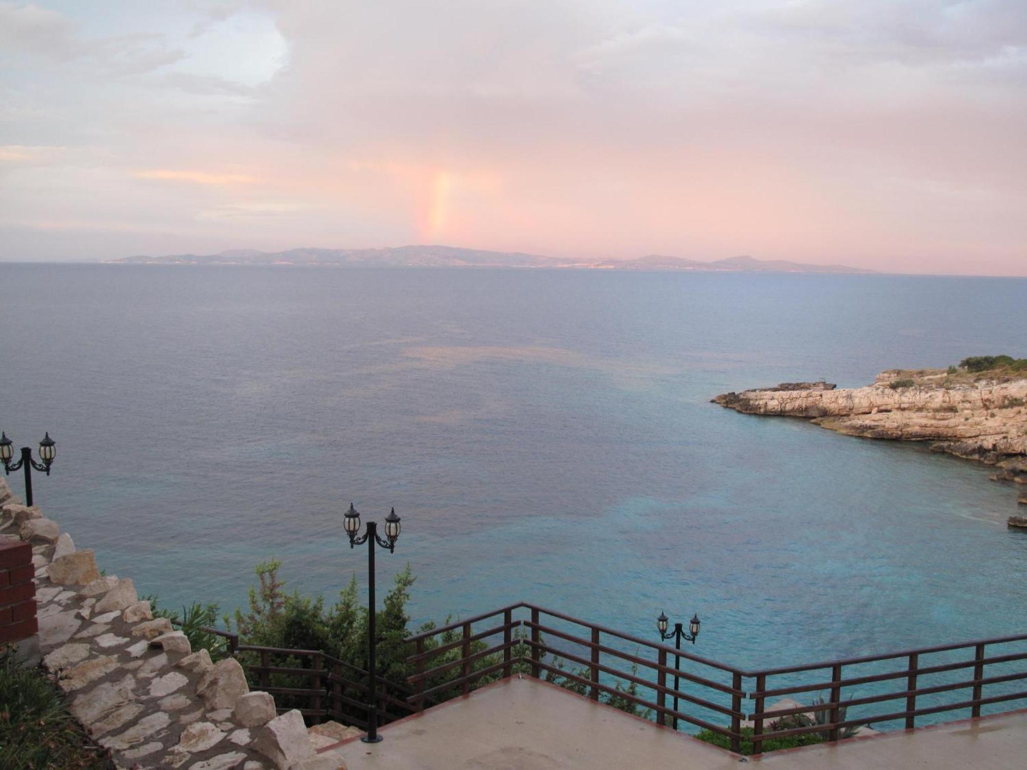 Nergis Hotel Karaburun  Eksteriør billede