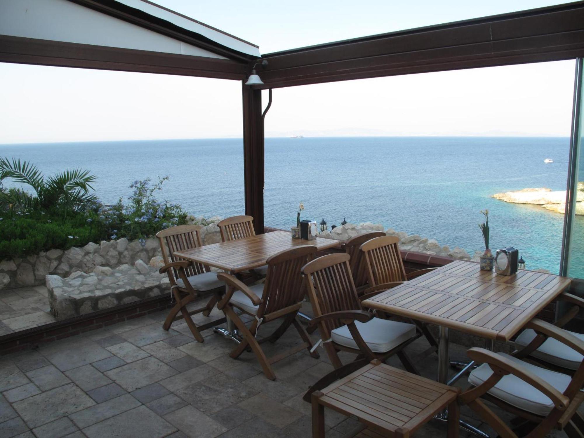 Nergis Hotel Karaburun  Eksteriør billede